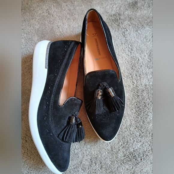 Johnston and Murphy shoes - Picture 1 of 9